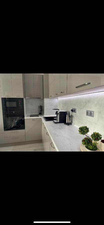 Brand New First Line Sea View 2 Bedroom Apartment Burgas Exterior foto